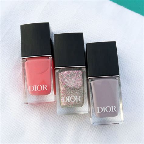 dior nails fall 2024.